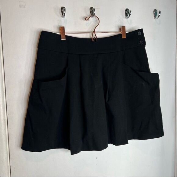 Lacoste mini skirt large pockets on sides - Picture 1 of 10